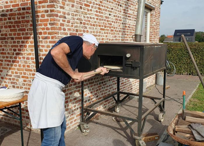 Pizza aan de molen © toerisme@rijkevorsel