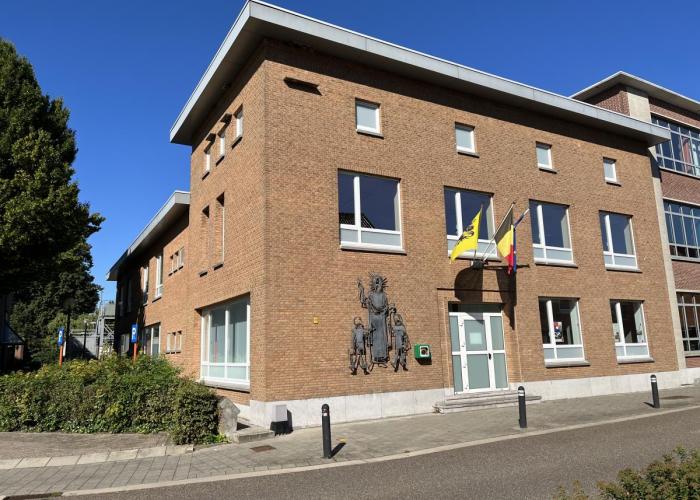 Tijdelijke huisvesting van de administratieve diensten