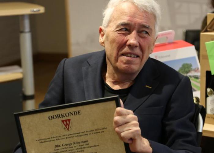 Ereburger George Kooymans overleden