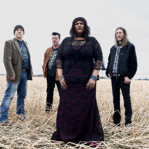 Dede Priest & Johnny Clark's Outlaws © Dede Priest & Johnny Clark's Outlaws